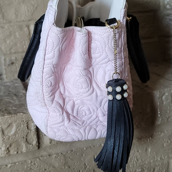 Betsey Johnson purse - Picture 2 of 5